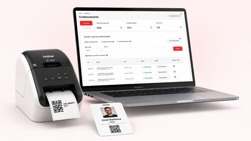 Credenciamento com QR Code, celular e etiquetas